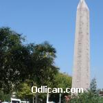 Teodozijev obelisk